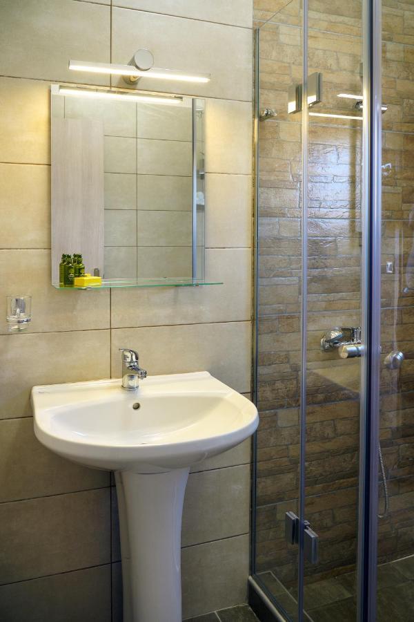 חאניה Rodou Suites & Villas מראה חיצוני תמונה